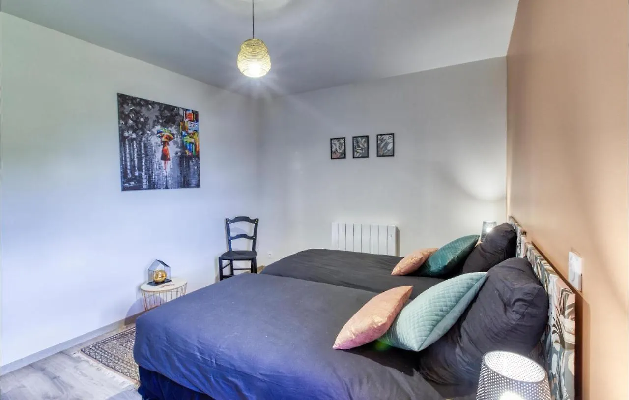 Beautiful Home In Baraqueville With Wifi 0*,  France