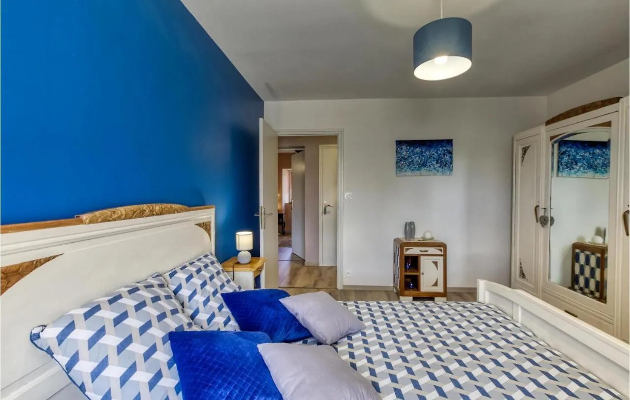 Beautiful Home In Baraqueville With Wifi France