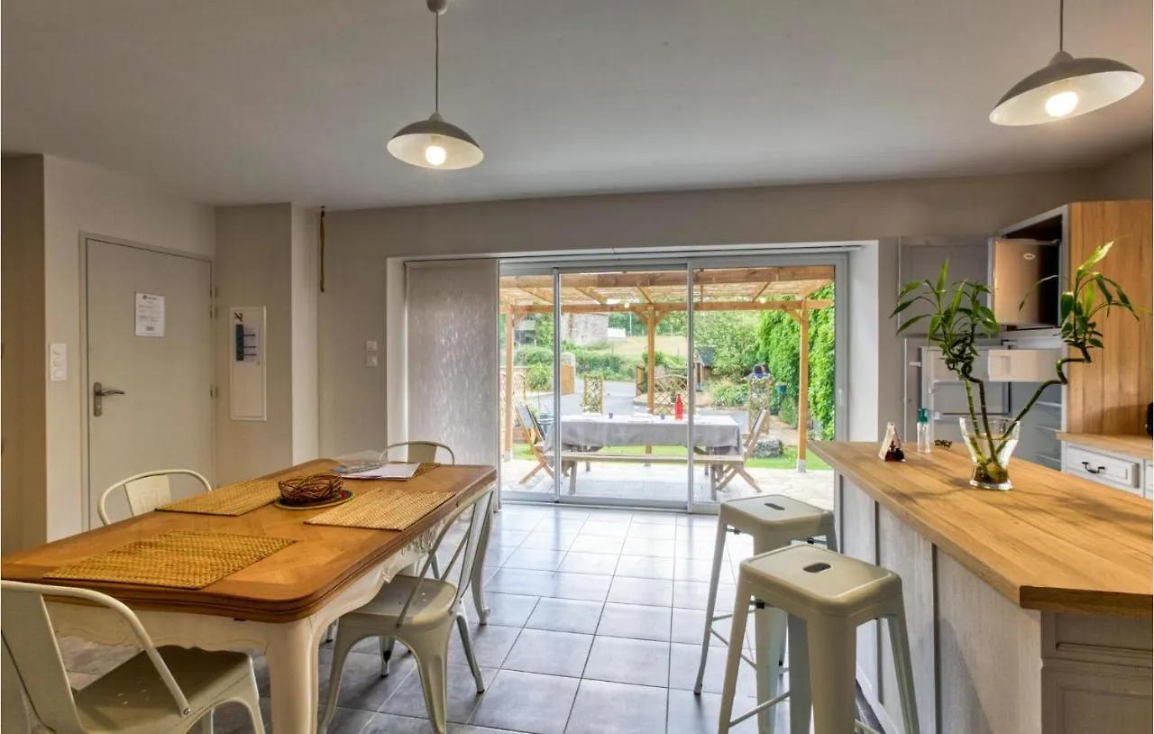 Holiday home Beautiful Home In Baraqueville With Wifi